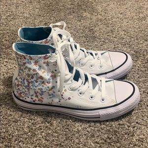 Hightop Converse Chuck Taylors